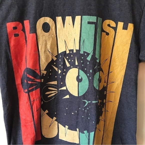 BLOWFISH T-shirt. Men’s size medium. Unisex. - Picture 2 of 3